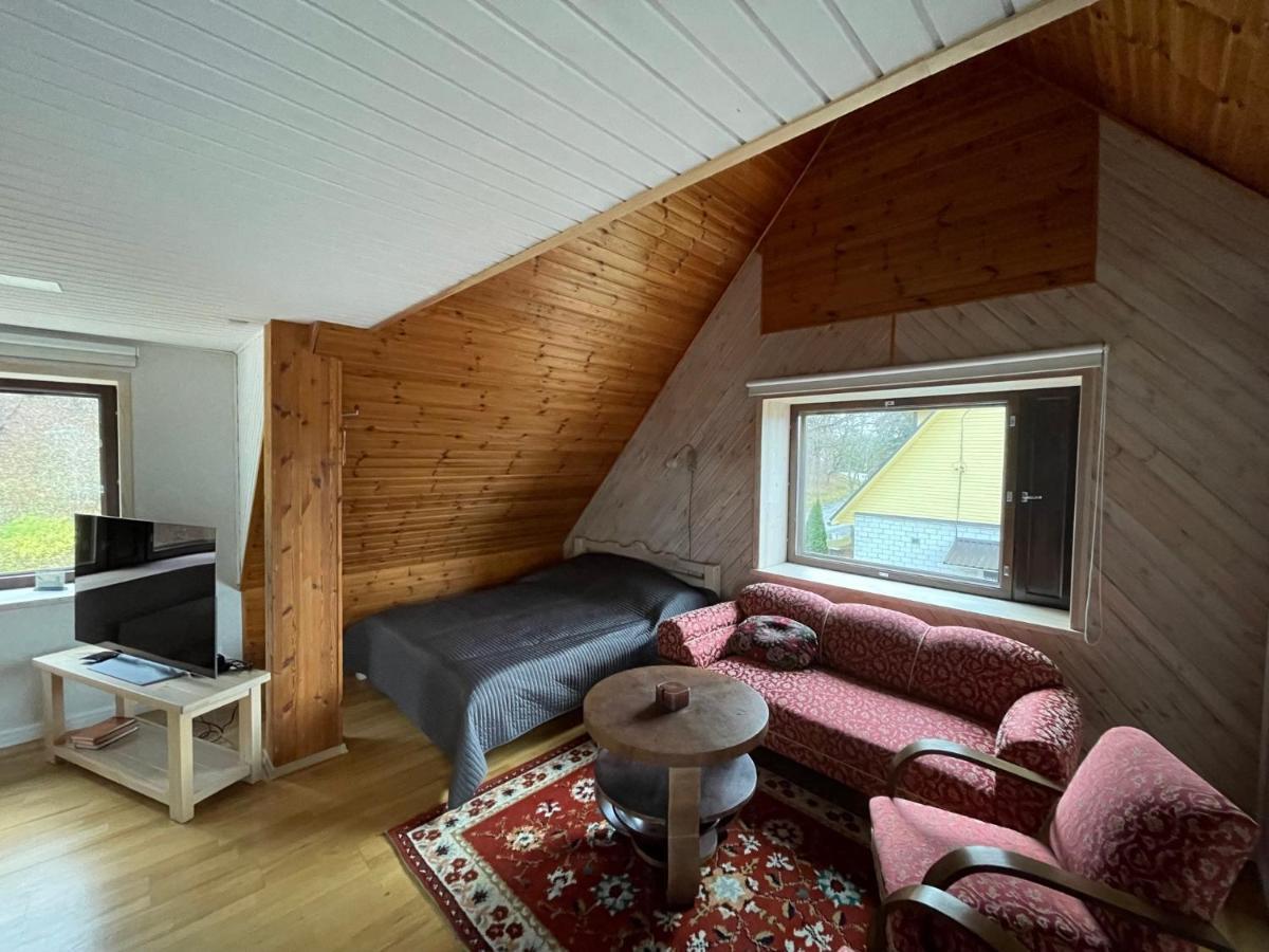 Koidula Kodumajutus Apartment Rakvere Bagian luar foto